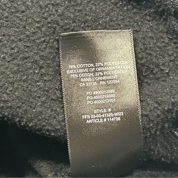 Aritzia TNA Cozy Fleece Perfect Crew Crop Sweatshirt Black Ribbed Hem Size M - Picture 4 of 6